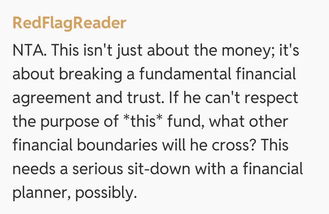 Comentariu de la RedFlagReader