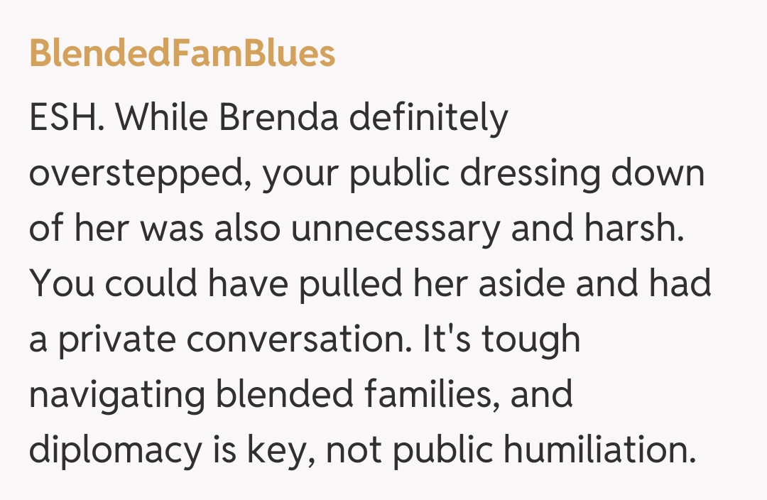 Comentariu de la BlendedFamBlues