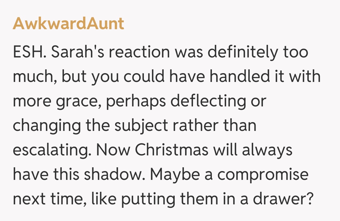 Comentariu de la AwkwardAunt