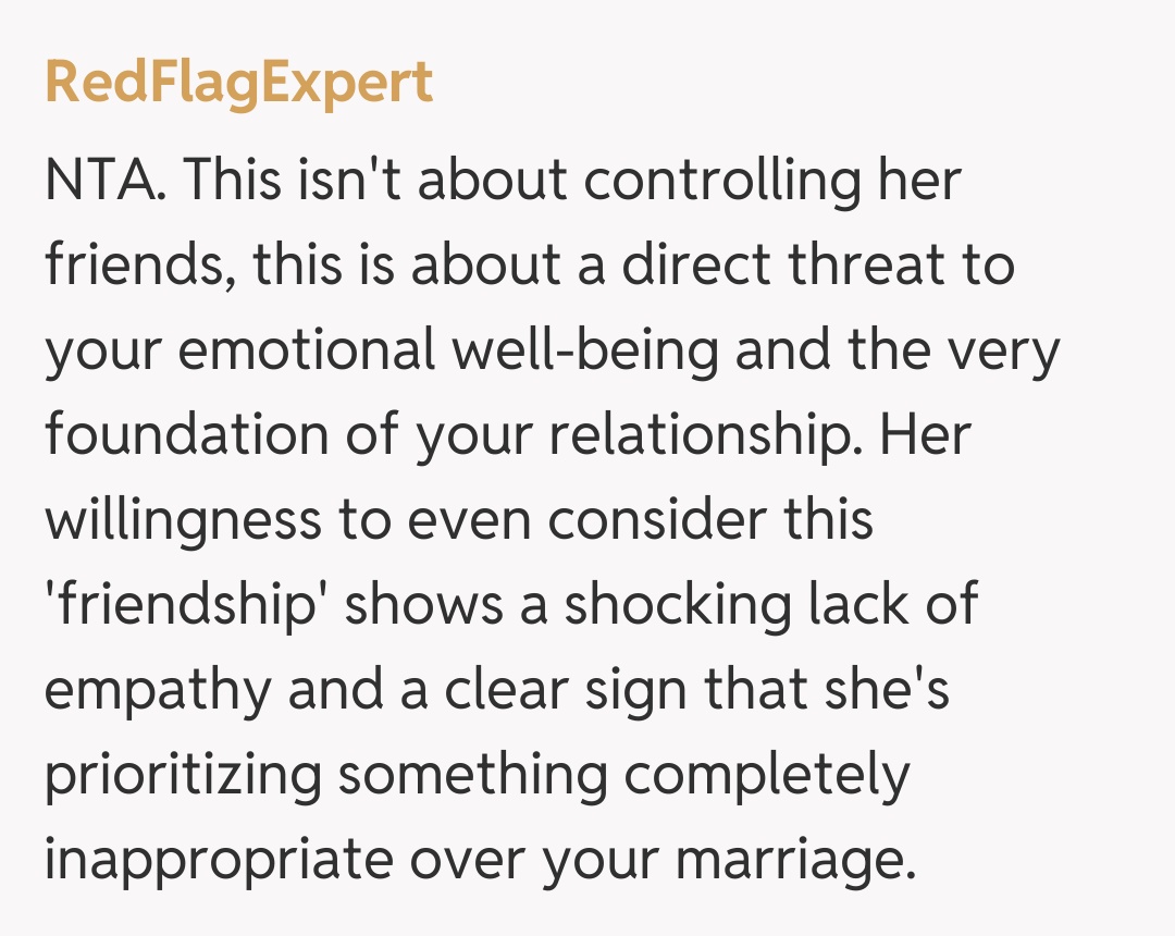 Comentariu de la RedFlagExpert