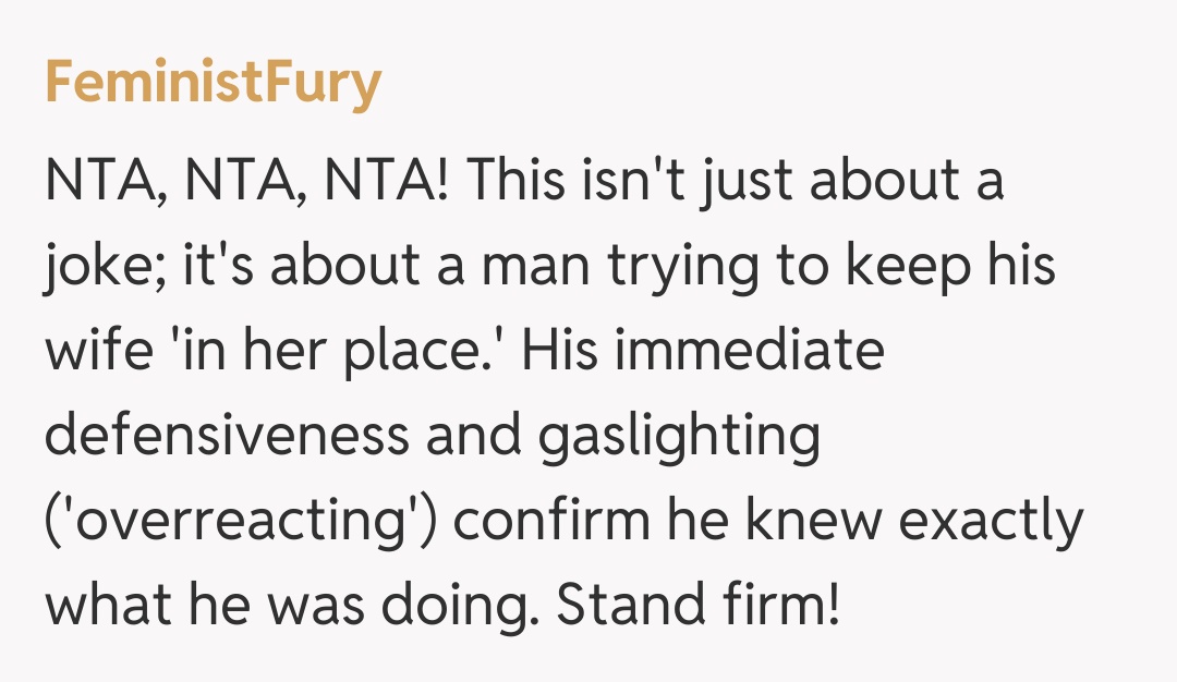 Comentariu de la FeministFury