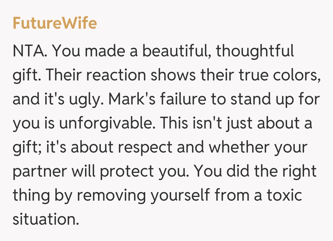 Comentariu de la FutureWife