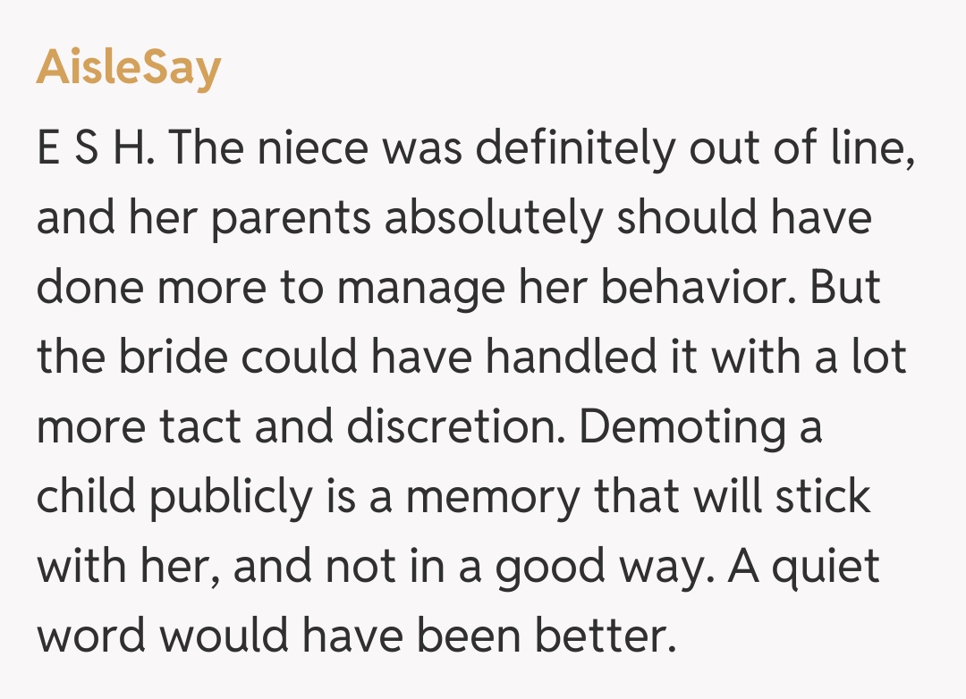 Comentariu de la AisleSay