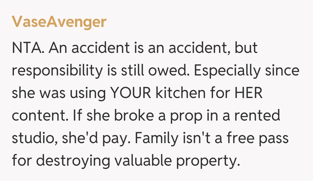 Comentariu de la VaseAvenger