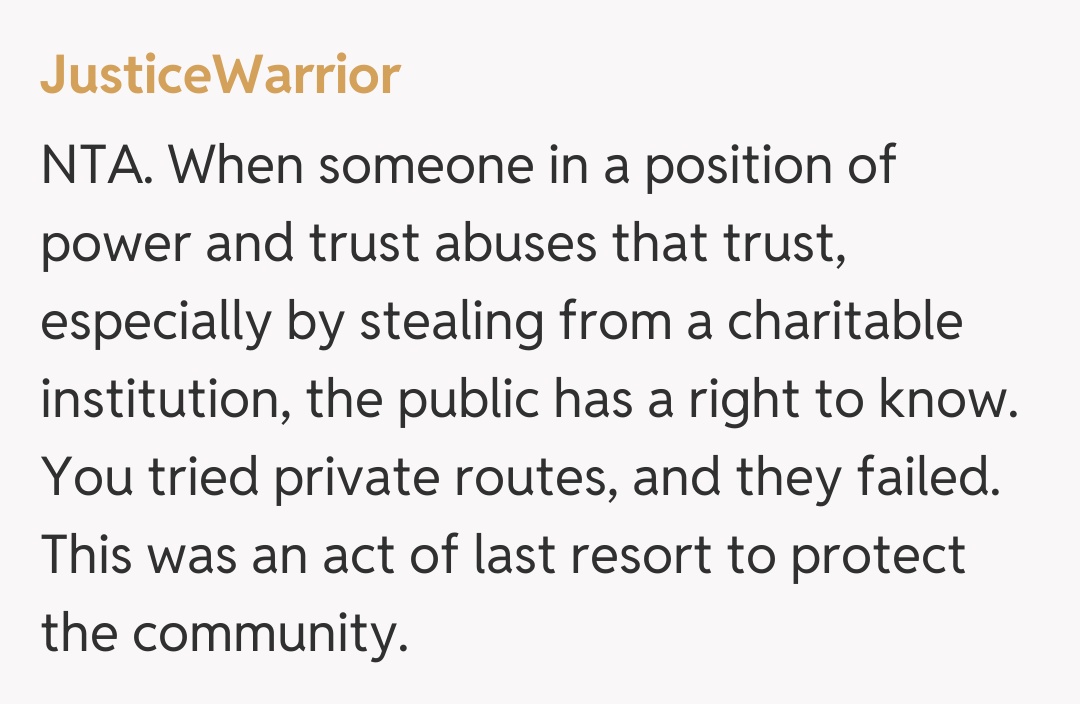 Comentariu de la JusticeWarrior