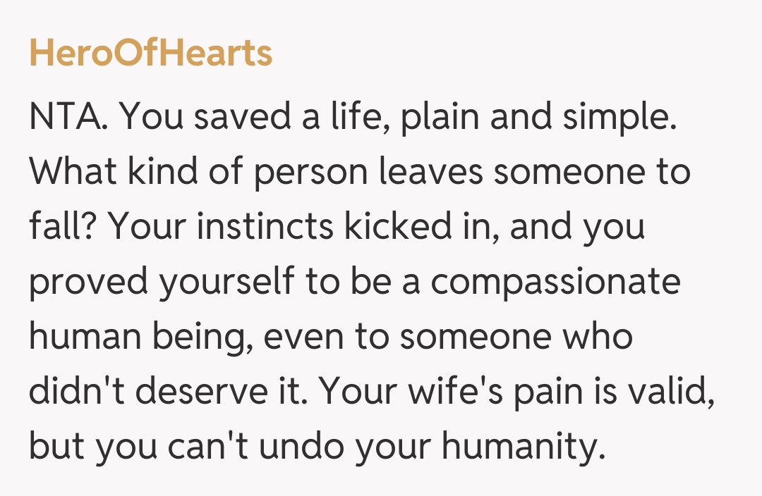 Comentariu de la HeroOfHearts