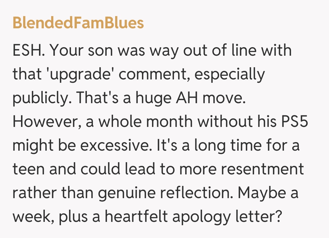 Comentariu de la BlendedFamBlues