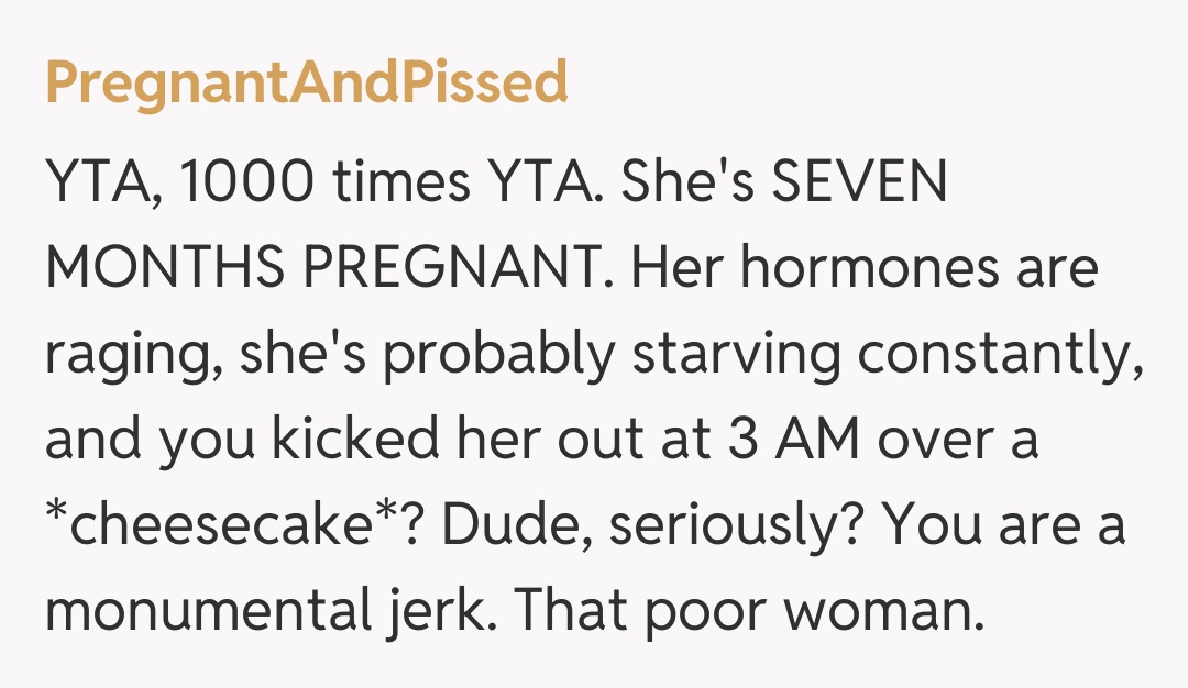 Comentariu de la PregnantAndPissed