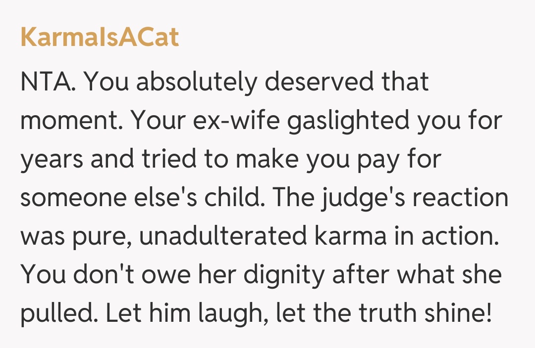 Comentariu de la KarmaIsACat