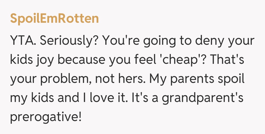 Comentariu de la SpoilEmRotten