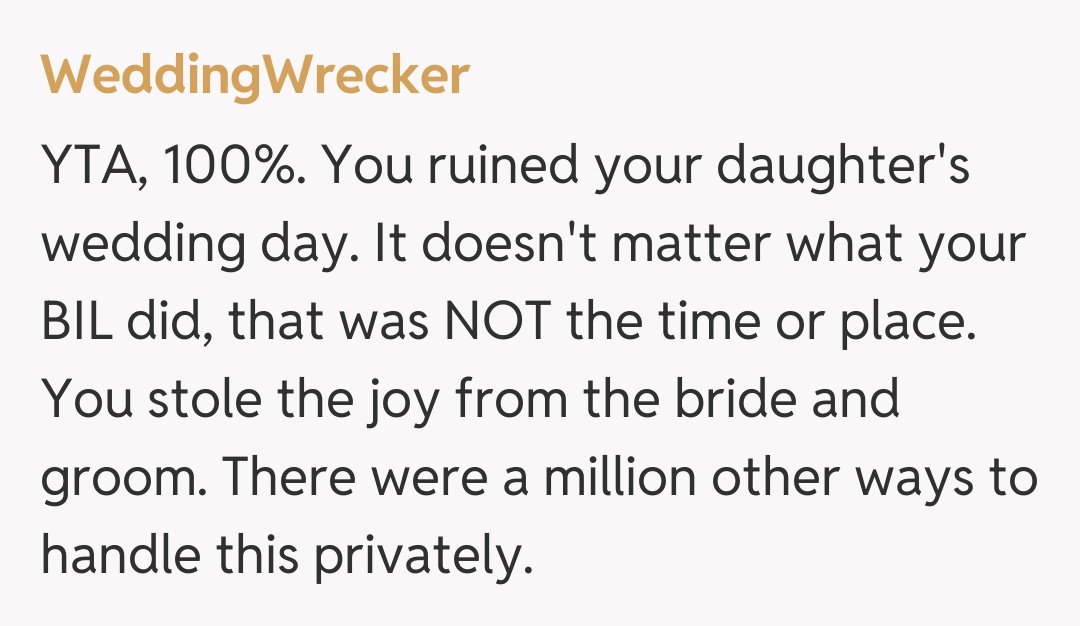 Comentariu de la WeddingWrecker