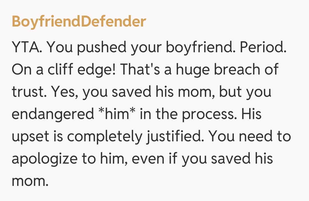 Comentariu de la BoyfriendDefender