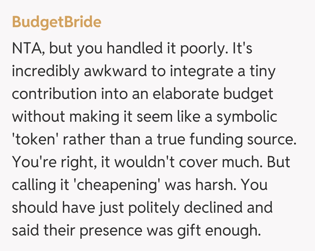 Comentariu de la BudgetBride