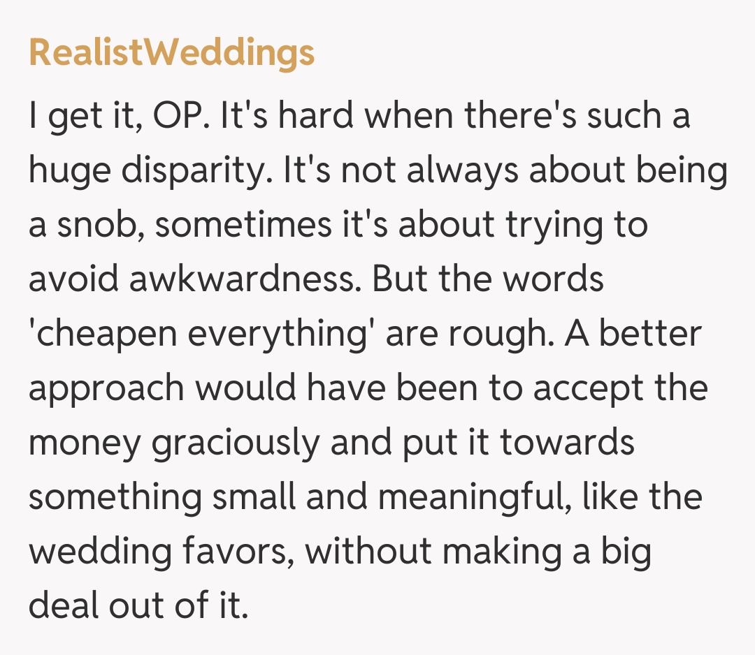 Comentariu de la RealistWeddings