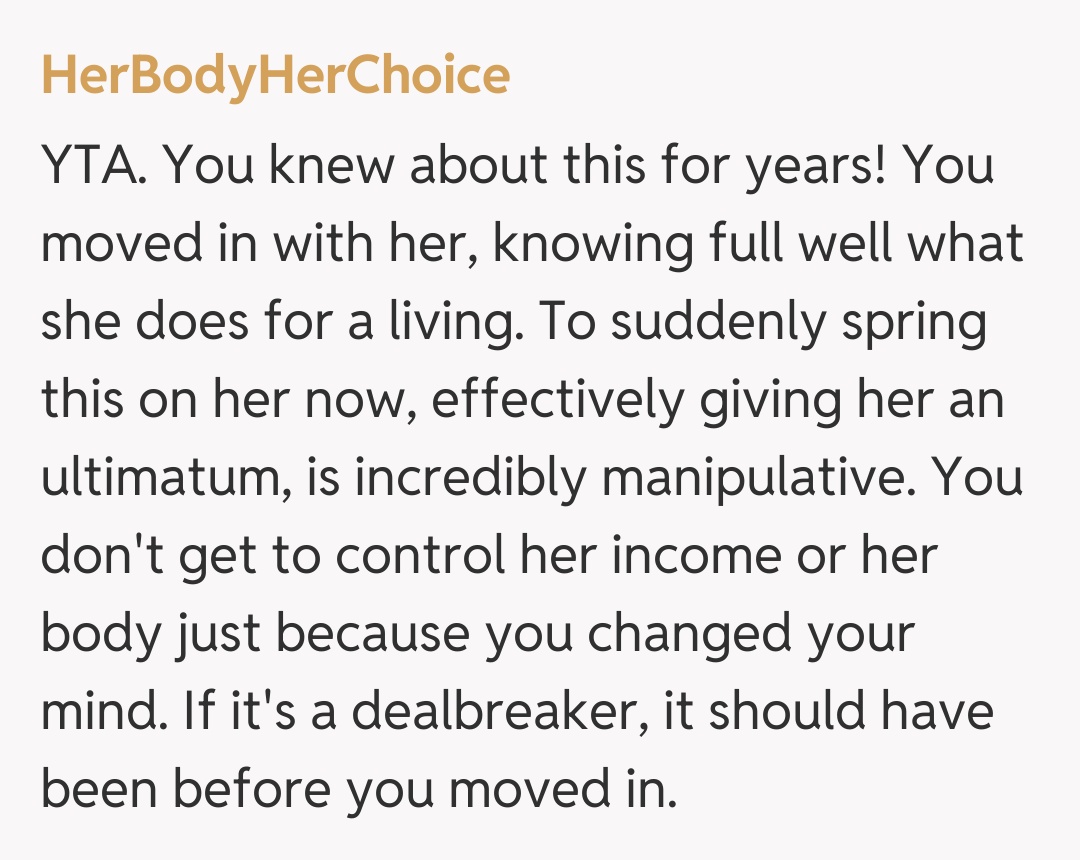 Comentariu de la HerBodyHerChoice