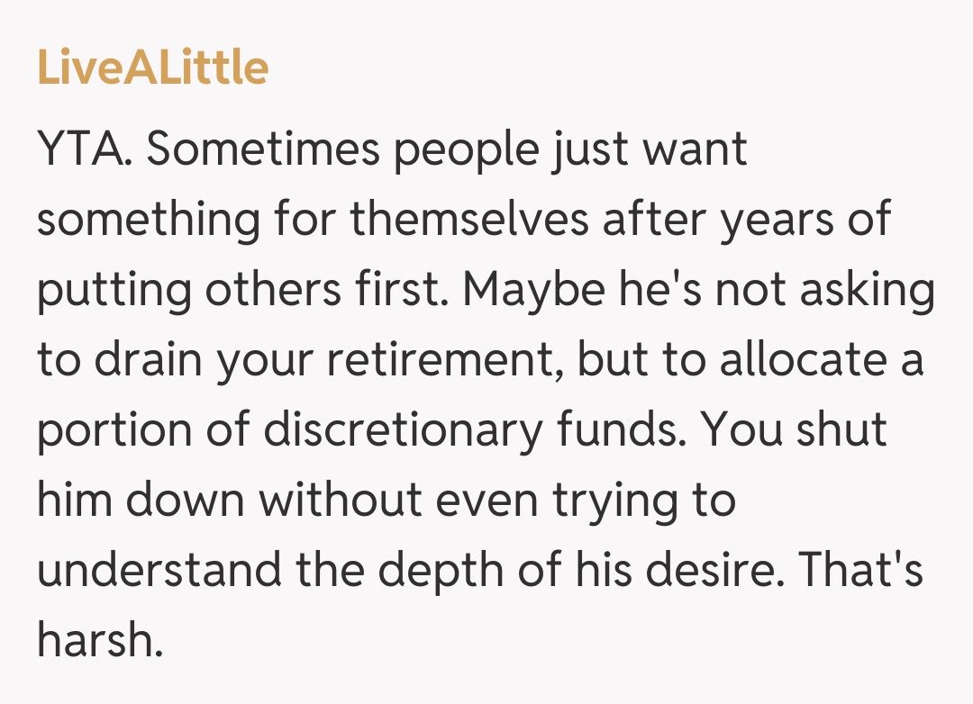 Comentariu de la LiveALittle