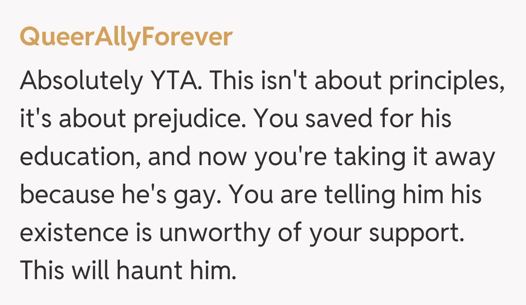 Comentariu de la QueerAllyForever