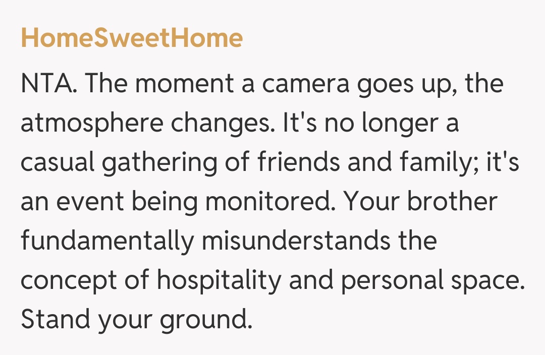 Comentariu de la HomeSweetHome