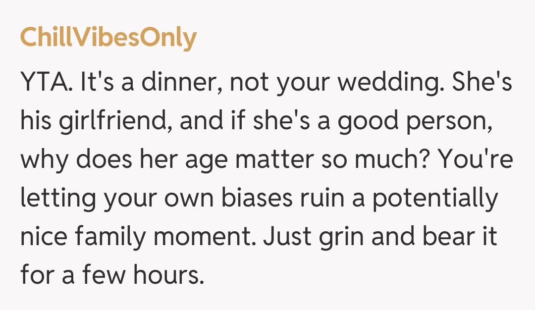 Comentariu de la ChillVibesOnly