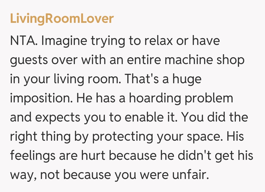 Comentariu de la LivingRoomLover