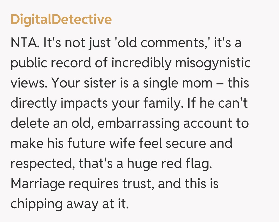 Comentariu de la DigitalDetective