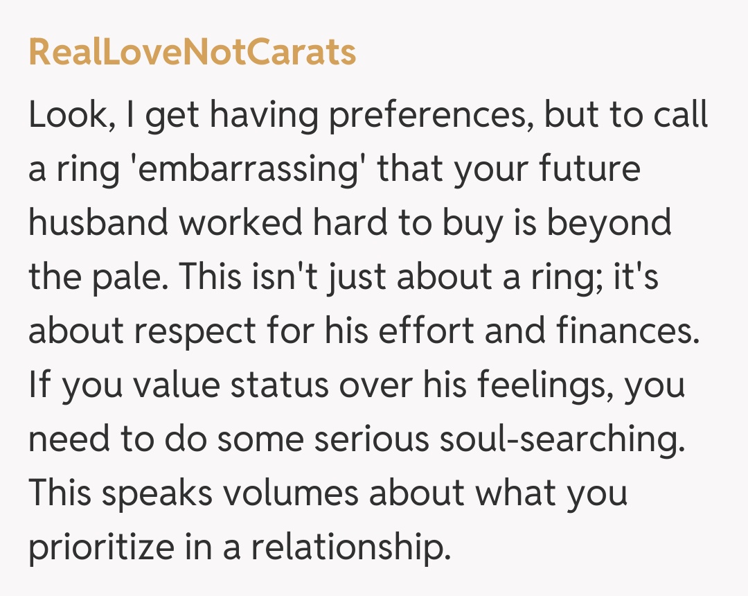 Comentariu de la RealLoveNotCarats