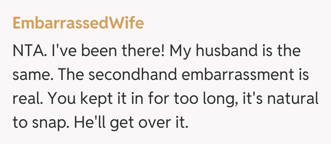 Comentariu de la EmbarrassedWife