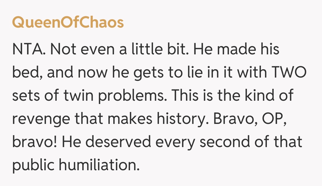 Comentariu de la QueenOfChaos