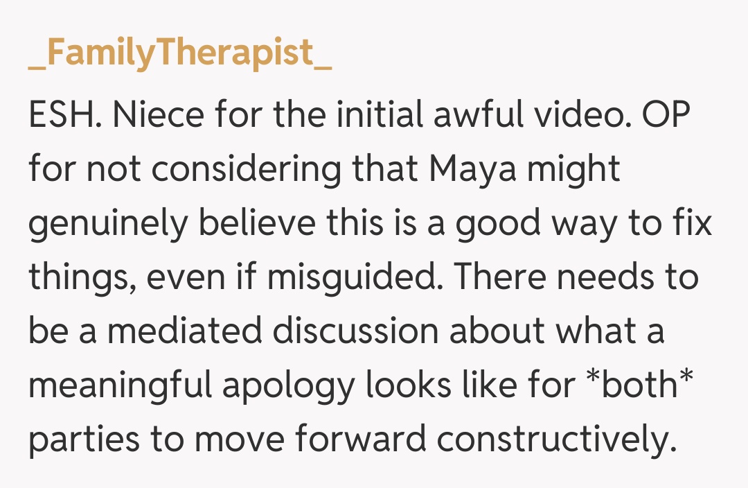 Comentariu de la _FamilyTherapist_