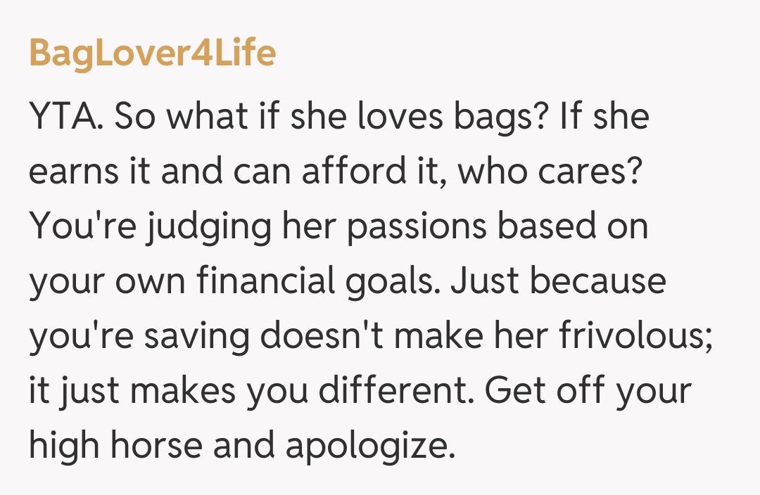 Comentariu de la BagLover4Life