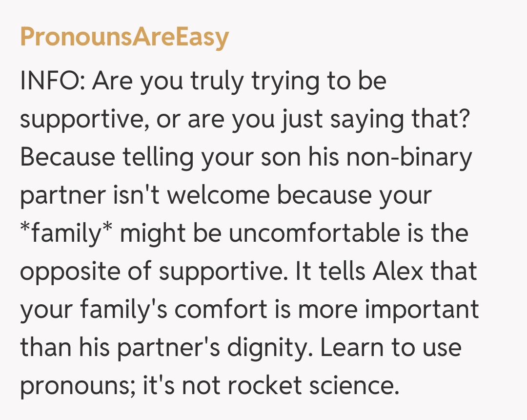 Comentariu de la PronounsAreEasy