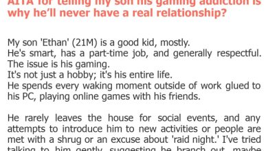 Photo of AITA for telling my son his gaming addiction is why he’ll never have a real relationship?