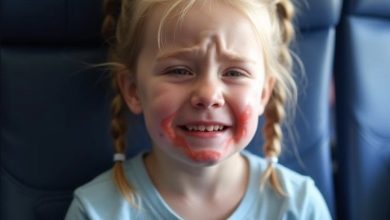 Photo of A Woman Tried to Control My Child on a Flight—Moments Later, an Unexpected Twist Changed Everything