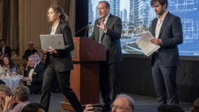 Photo of My Father Thought He Had Secured the House, the Fortune, and the Final Word—Then My Mother’s Lawyer Revealed Her Last Recorded Message in Front of 300 People