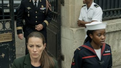 Photo of He Dropped the Microphone, Mocked My Past, and Left Me Standing Alone in Front of the Church, Never Expecting the Next Moment to Turn the Entire Room Against Him