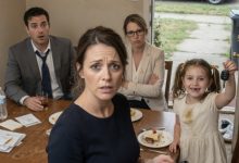 Photo of Her Parents Took a Dying Woman’s Greatest Treasure and Turned It Into a Gift for the Favorite Daughter, Until the Truth Changed Everything in Front of Their Guests