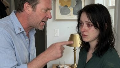 Photo of He Told His Grieving Wife to Stop Crying and Serve Dinner at His Promotion Party, but the Arrival of a Powerful Stranger Turned the Night Into His Downfall