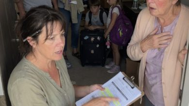 Photo of They Began Dividing Up Her House Like It Was Already Theirs—Until a Single File Exposed the Truth and Forced Them Out