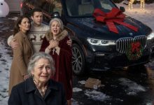 Photo of I Thought I Was Forgotten at Christmas… Until One Envelope Changed Everything in Front of My Son