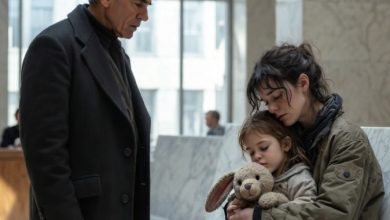 Photo of A Single Mother Slept in a Bank Lobby After Losing Everything—But the Truth Changed Everything