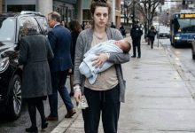 Photo of He Left His Wife and Baby at a Bus Stop for Lunch With His Family—Then Learned He Had Just Lost Everything