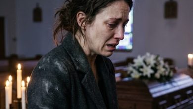 Photo of “We Can’t Come.” My Father Chose My Sister’s Birthday Over My Husband and Children’s Funeral—Then the Truth Went Public