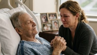 Photo of The Truth My Stepfather Kept for 35 Years Broke My Heart in the Most Beautiful Way