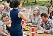 Photo of My Daughter-in-Law Mocked Me for “Always Showing Up Empty-Handed”—Then I Revealed Who Had Been Paying Their Mortgage