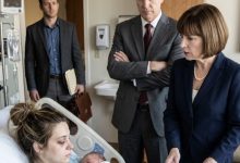 Photo of Four Hours After I Gave Birth, My Parents Ordered Me to Sign Away My Company Shares—But They Didn’t Expect Ethan to Walk Through the Door