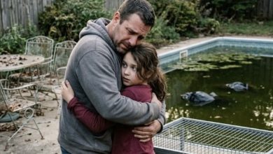 Photo of I Found My Daughter Locked in a Cage Behind My Ex-Wife’s House—Then I Saw the Black Bags Beneath the Pool Water