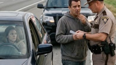 Photo of The Cop Checked My Wife’s License, Pulled Me Aside, and Slipped Me a Note — Seven Words on It Changed Everything I Knew About Her.