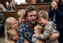 Photo of They Were Minutes Away From Being Sent to 3 Different Foster Homes—Until a 29-Year-Old Stranger Stood Before the Judge