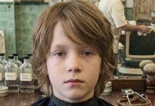 Photo of The Barber Suddenly Stopped Cutting My Son’s Hair and Stared Behind His Ear—What He Found Led Us Straight to the Police
