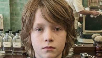 Photo of The Barber Suddenly Stopped Cutting My Son’s Hair and Stared Behind His Ear—What He Found Led Us Straight to the Police